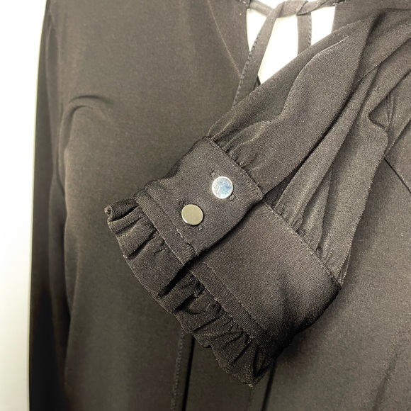 Black Blouse with Ruffles at Collar and Sleeves Calvin Klein Size Medium - Picture 6 of 6